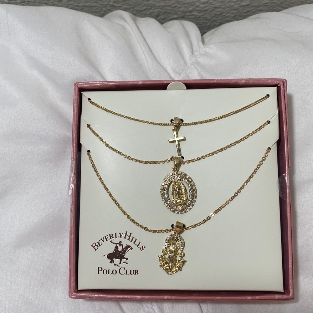 Brand new gold necklaces